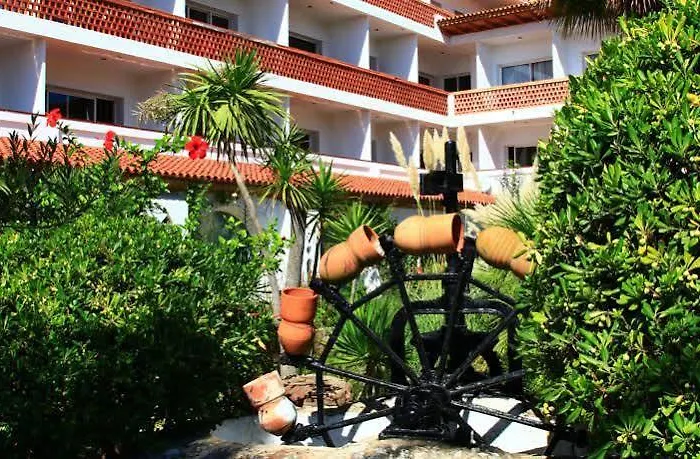 Hotel 4r Gran Europe 4*